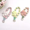 ins Nordic-style hand-woven mobile phone chain, Daisy flower rope, keychain, bag, pendant and creative gift Specification image